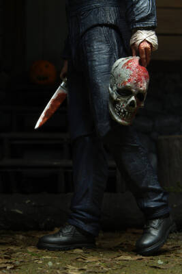  Halloween Kills Ultimate Michael Myers Action Figure - 2