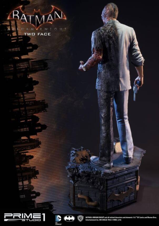 Harvey Dent TwoFace  - 5
