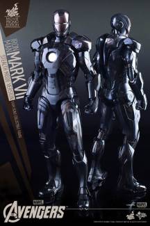  MMS 282 The Avengers – Iron Man Mark VII (Stealth Mode Version)