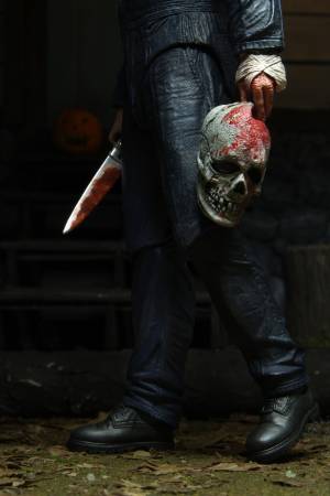  Halloween Kills Ultimate Michael Myers Action Figure - 1
