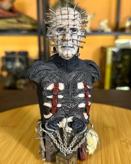 Neca Pinhead Mini Bust