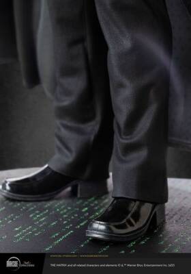 Neo (The Matrix, 20th Anniversary) 1:4 Quarter Scale Statue - 9