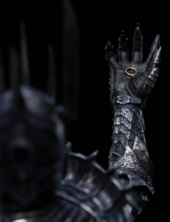  Sauron Miniature - 4